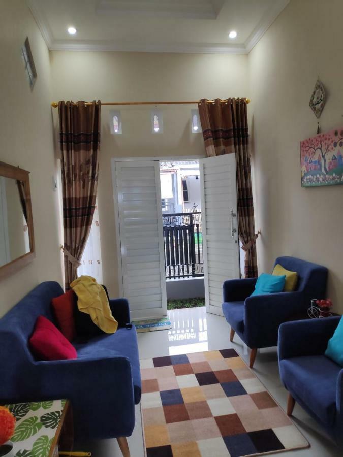 Homestay Wahyudi 1 Syariah Tlekung Kültér fotó